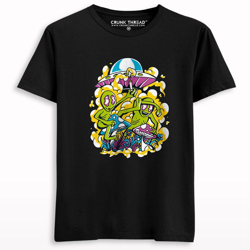 Alien on psychedelic mushroom T-shirt